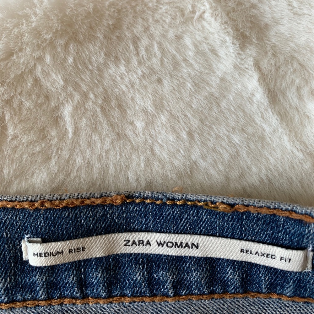 Zara Ripped Denim Jean - Picture 6 of 8